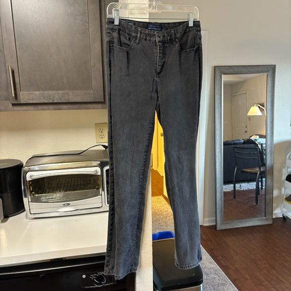 Talbots Simply Flattering 5 Pocket Black Washed Barely Boot Jeans Size 6 - Picture 1 of 7